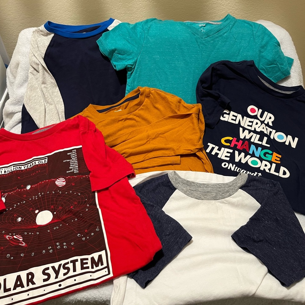 GUC boys Old Navy shirt bundle